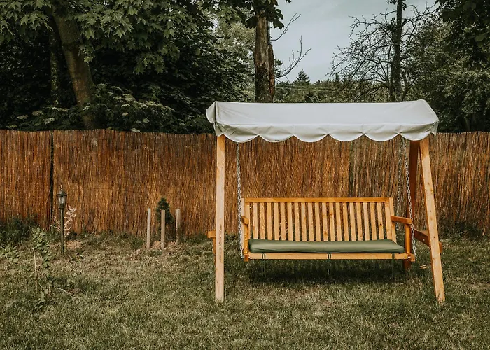 Dom wakacyjny W środku Lasu *